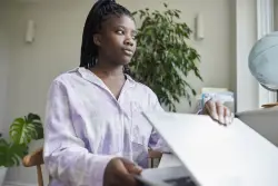 Parents can help teens navigate online racism, and research shows one strategy works best